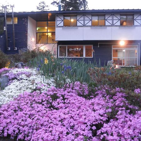 Pension Lausanne Fujikawaguchiko Exterior photo